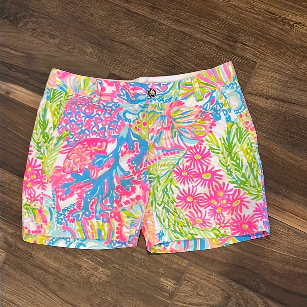 Lilly Pulitzer Vibrant Floral Women's Shorts